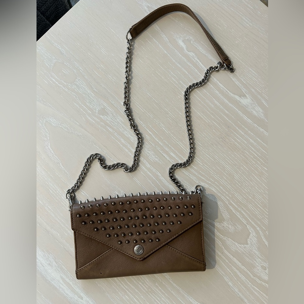 𝅺Rebecca Minkoff Tan Leather Spike Envelope Crossbody Bag Chain